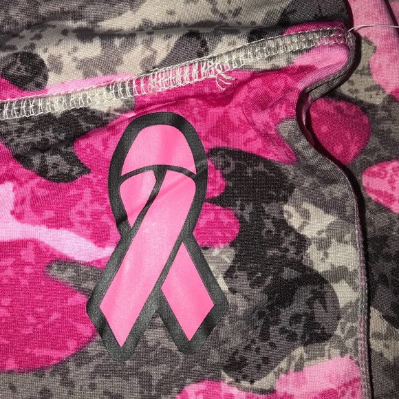 BREAST CANCER AWARENESS PINK & GRAY CAMO LEGGINGS LARGE - Picture 4 of 4